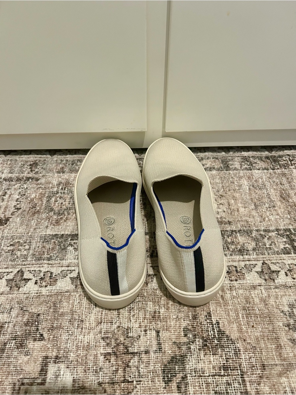 Rothy’s The Original Slip On Sneakers in Sand Color - Size 8 - Picture 10 of 13